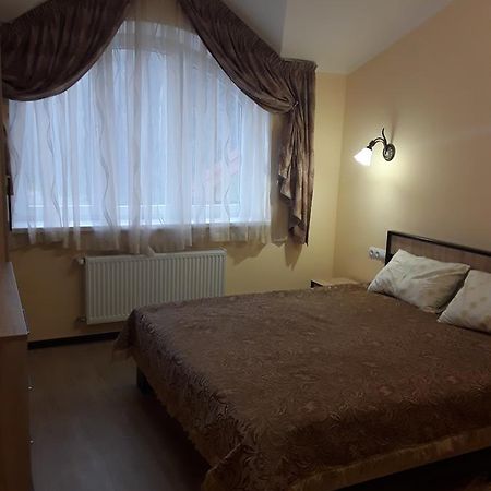 Gostynnyi Dvir Cottage Ternopil Eksteriør billede